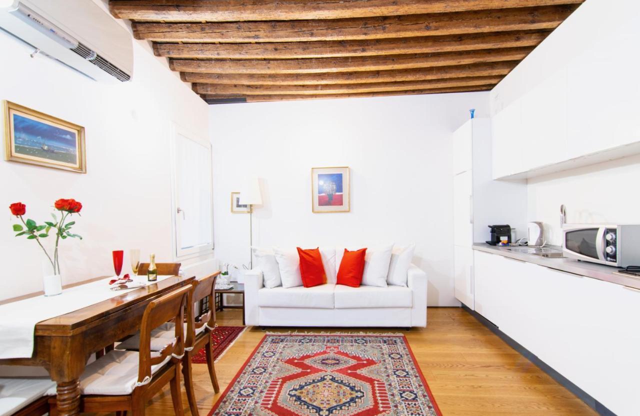 Romantic House Venesia Bagian luar foto
