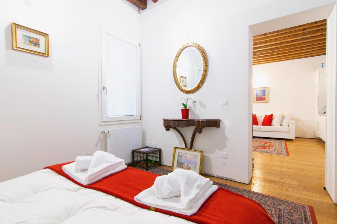Romantic House Venesia Bagian luar foto