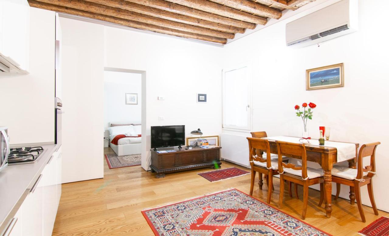 Romantic House Venesia Bagian luar foto