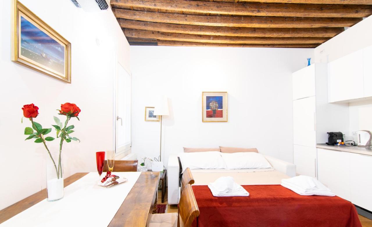 Romantic House Venesia Bagian luar foto