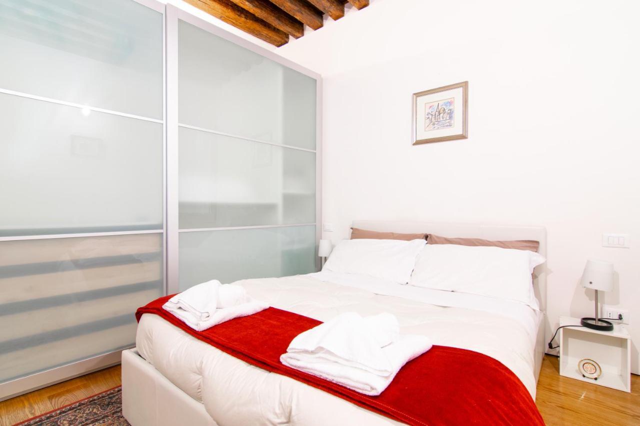 Romantic House Venesia Bagian luar foto